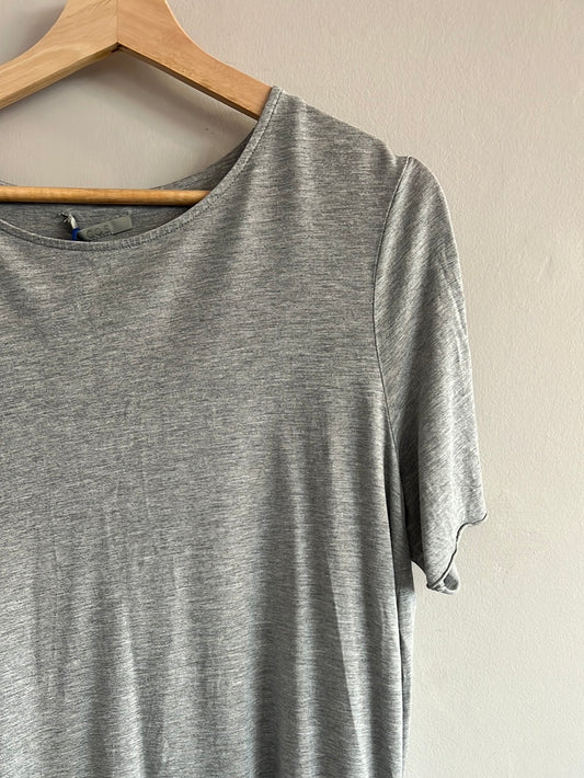 COS - Drop back tshirt