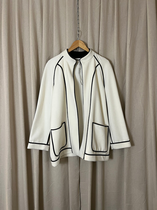 H&M - Contrast Detail Coat