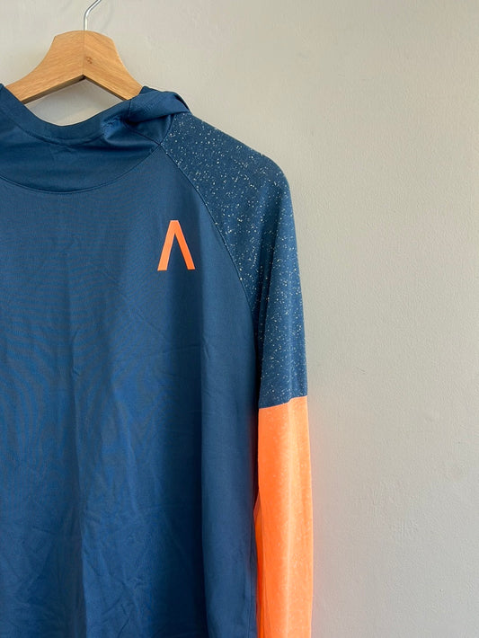 Adidas - Hooded contrast sleeve top