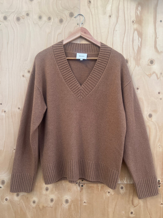 Reformation - V-neck cashmere jumper