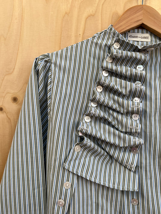 Casper the Label - Ruffle-detail striped shirt