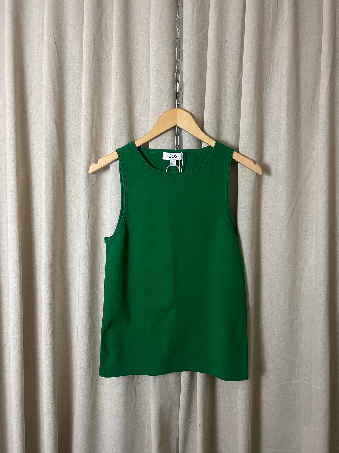 COS - Stretchy tank top