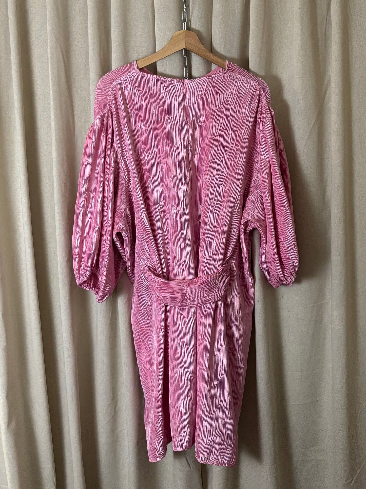 Ganni - Crinkle tie detail dress