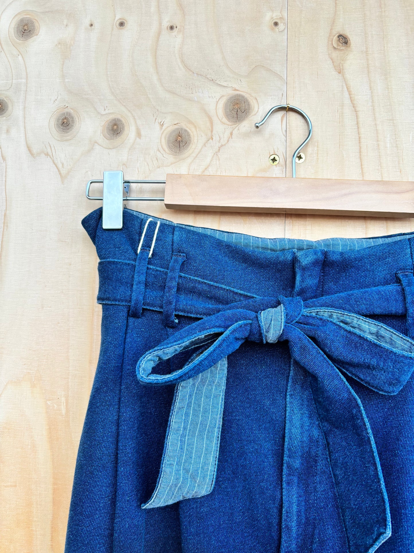 AG - Paperbag jersey trousers