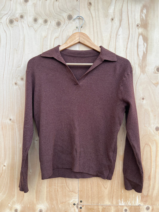 Uniqlo - Ribbed collared jumper